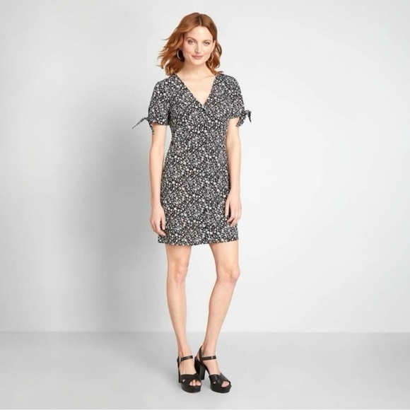 Modcloth Mini Dress Just Gotta Have It Black Floral - Picture 2 of 13